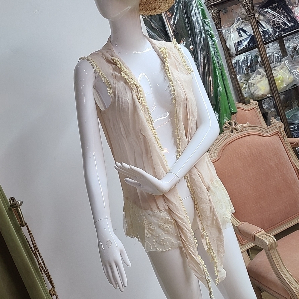 Love Stitch Open Light Cardigan